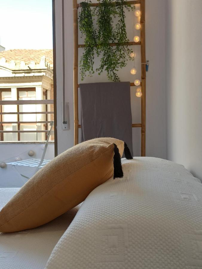 Hostal Sol ثامورا المظهر الخارجي الصورة