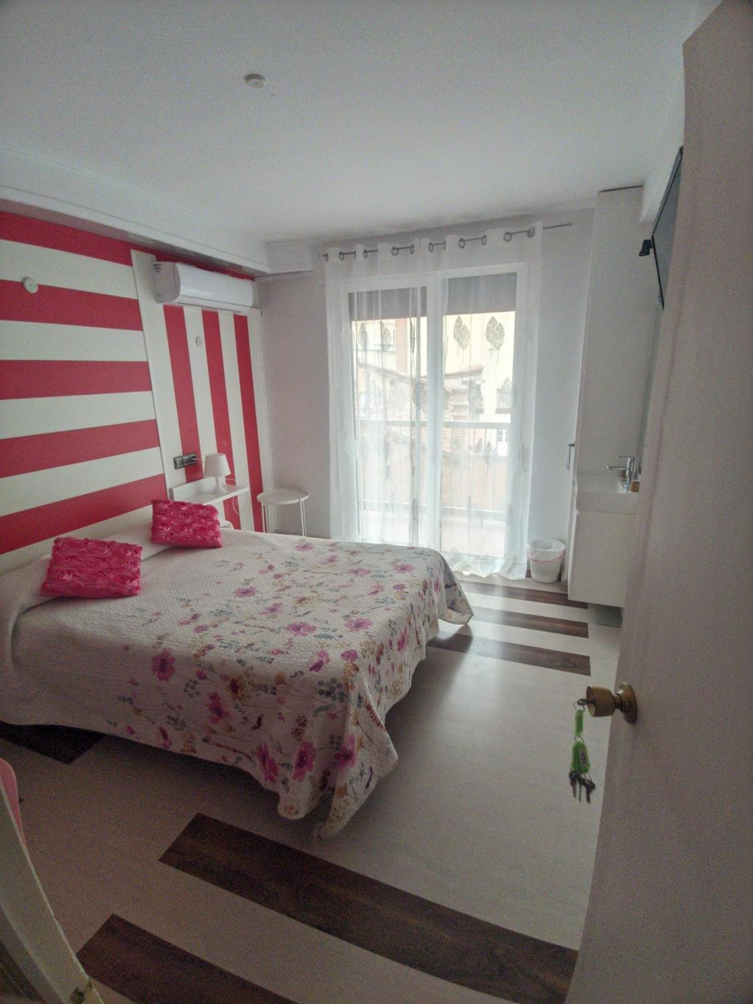 Hostal Sol ثامورا المظهر الخارجي الصورة